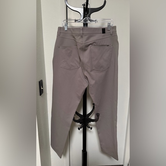 Vuori Men’s Taupe Pants - Size 36 - Picture 2 of 7